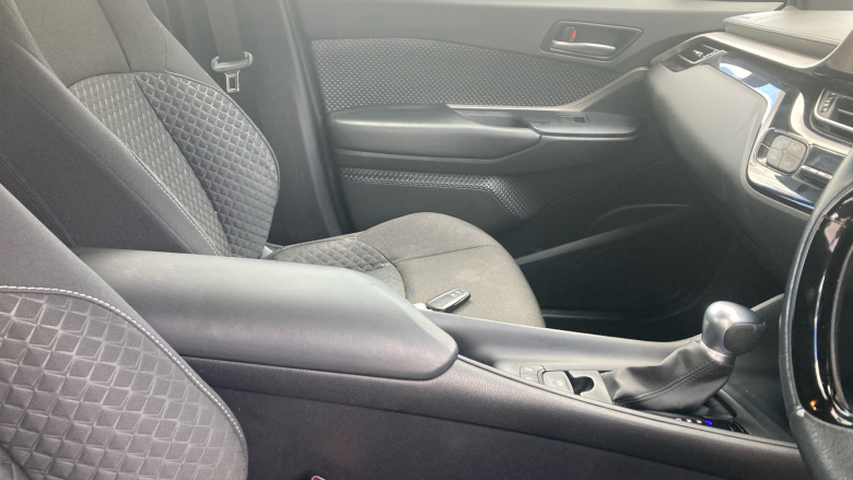 Toyota C-HR 1.8 Hybrid Icon 5dr CVT Hybrid Hatchback